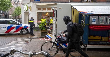Holandia. Atak nożownika w Amsterdamie. Są ofiary