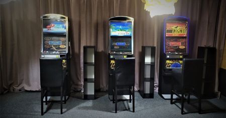 Mikołów. Raz wpadł z nielegalnymi automatami do gier, niczego się nie nauczył
