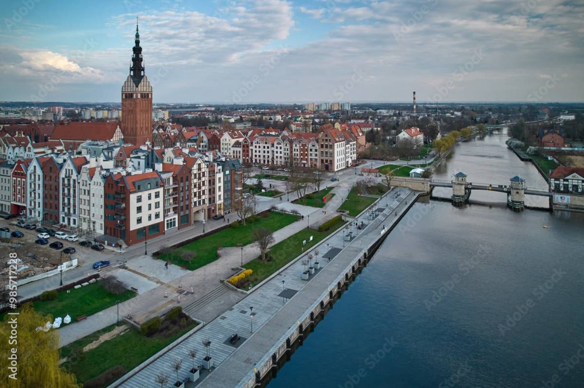 Weekend w Elblągu – odkryj uroki Starego Miasta. Najciekawsze miejsca i zabytki