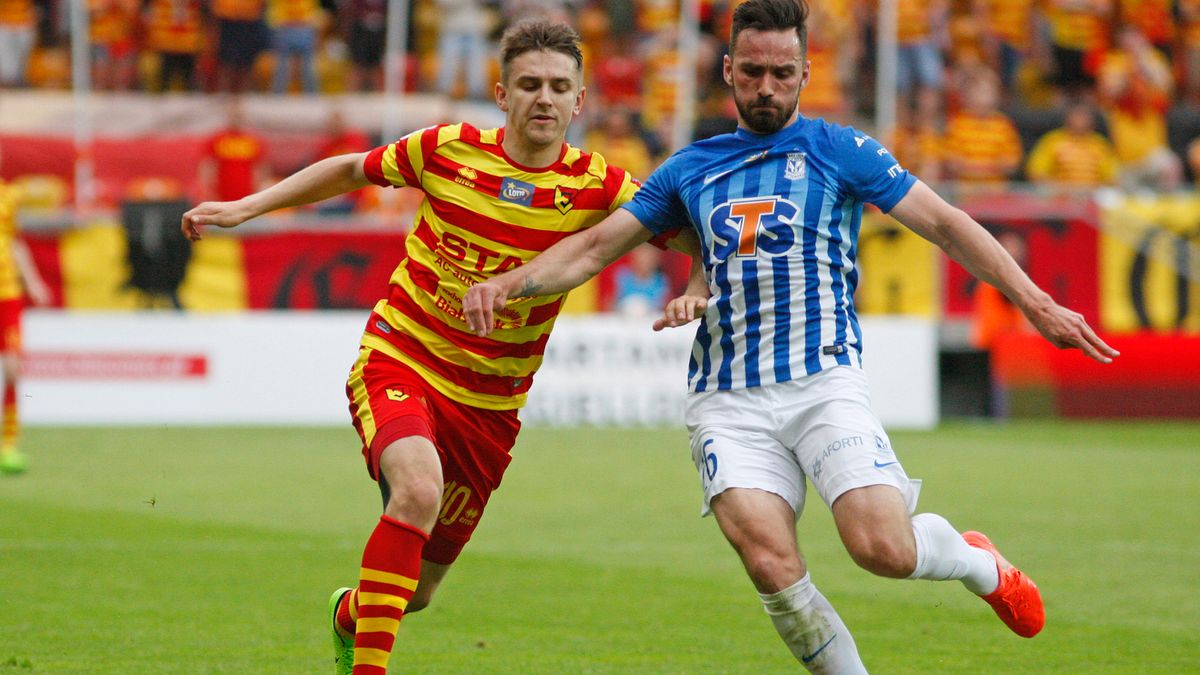 PAP / PAP/Artur Reszko / Na zdjęciu Maciej Wilusz (z prawej) jeszcze w barwach Lecha