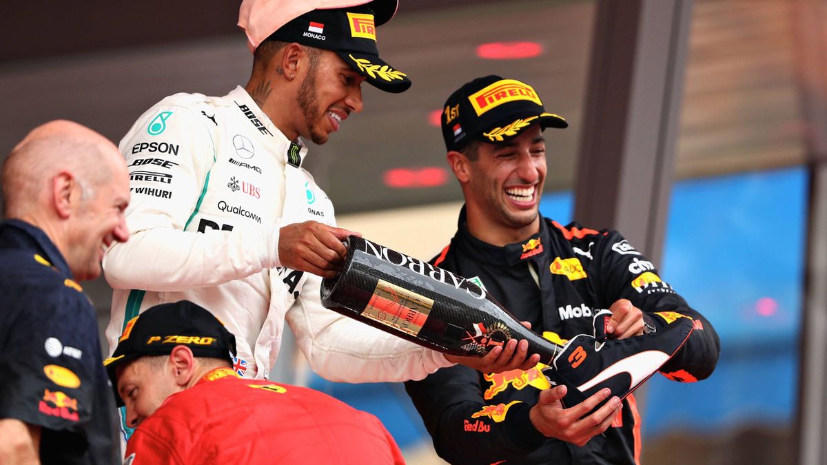 Zdjęcie okładkowe artykułu: Materiały prasowe / Red Bull / Lewis Hamilton i Daniel Ricciardo