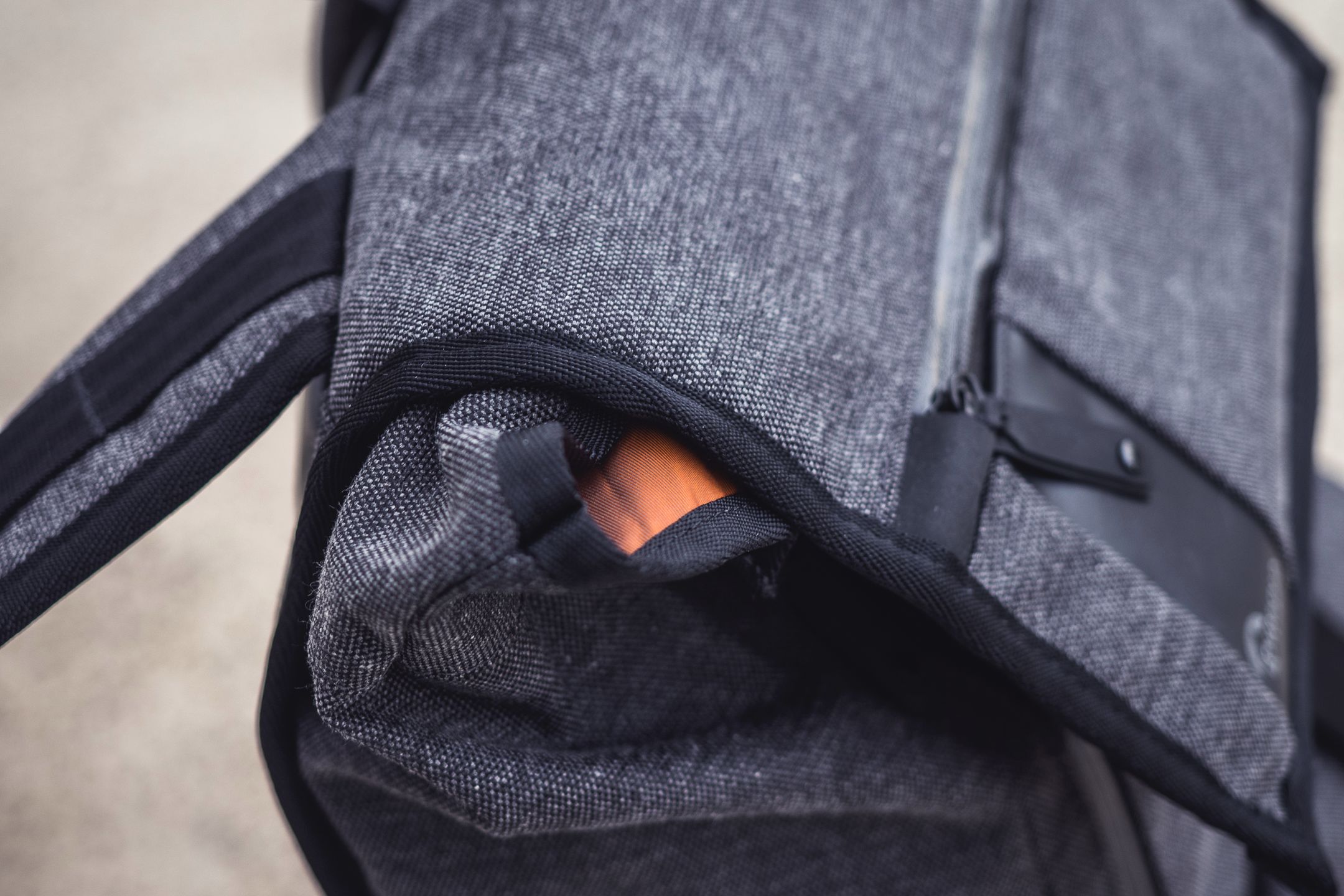 Lowepro Streetline BP 250 - stylowy plecak przeznaczony do miejskiej dżungli [recenzja] 16