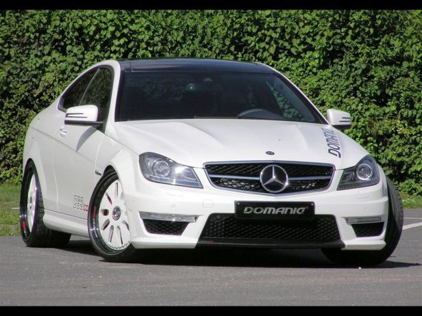 Znowu biały – Domanig C 63 AMG Coupé Performance Package (2011)