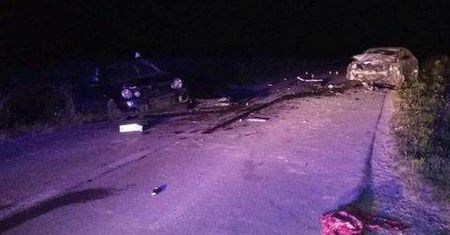 Groźny wypadek na lokalnej drodze. Trzy samochody skasowane