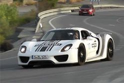 Porsche 918 Spyder przyłapane na drodze