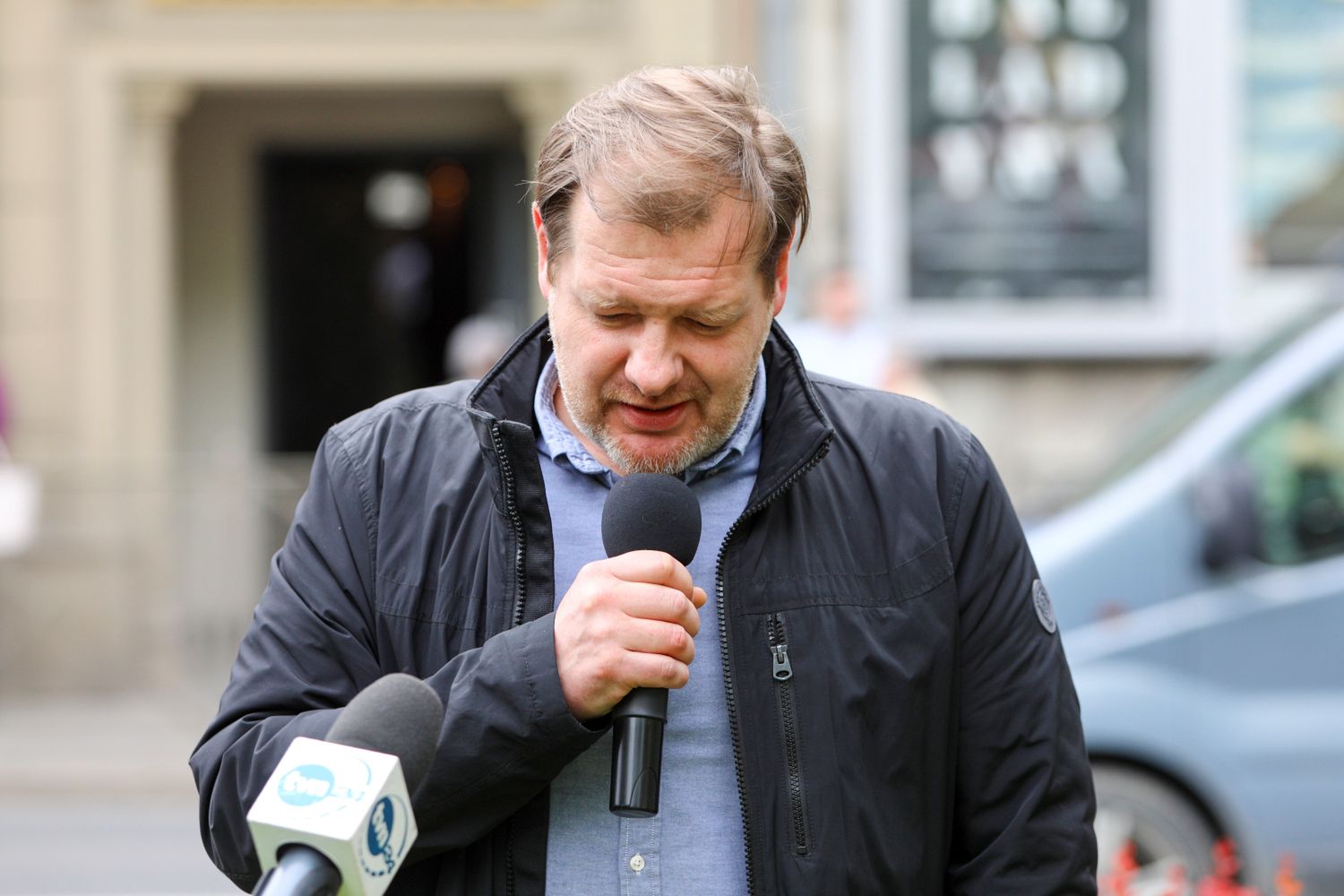 Dariusz Gnatowski upamiętniony drzewkiem z okazji 60. urodzin