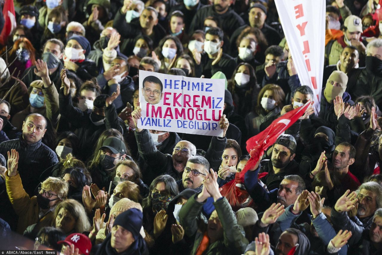 Kotłuje się w Turcji. Burmistrz Stambułu pozbawiony stanowiska