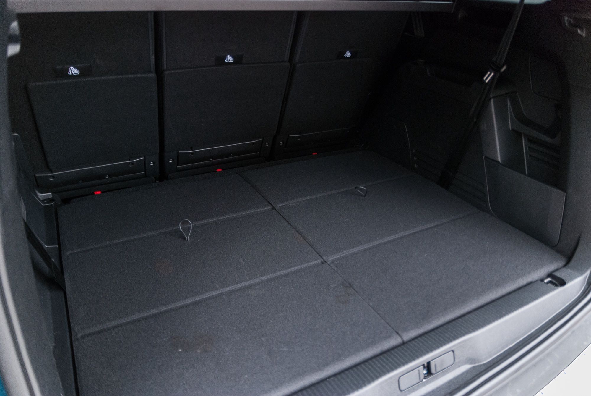 Peugeot 5008 hybrid