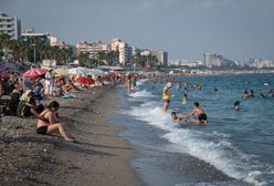 Wszędzie słychać rosyjski. Na plażach tłumy