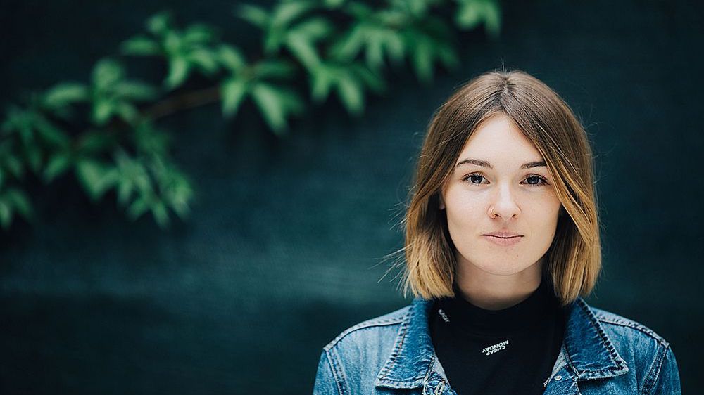 - Myślałam, że takie studia i praca w reklamie będą dobrym pomysłem i pozwolą mi łączyć zamiłowanie do grafiki i psychologi - mówi Aleksandra Bis.