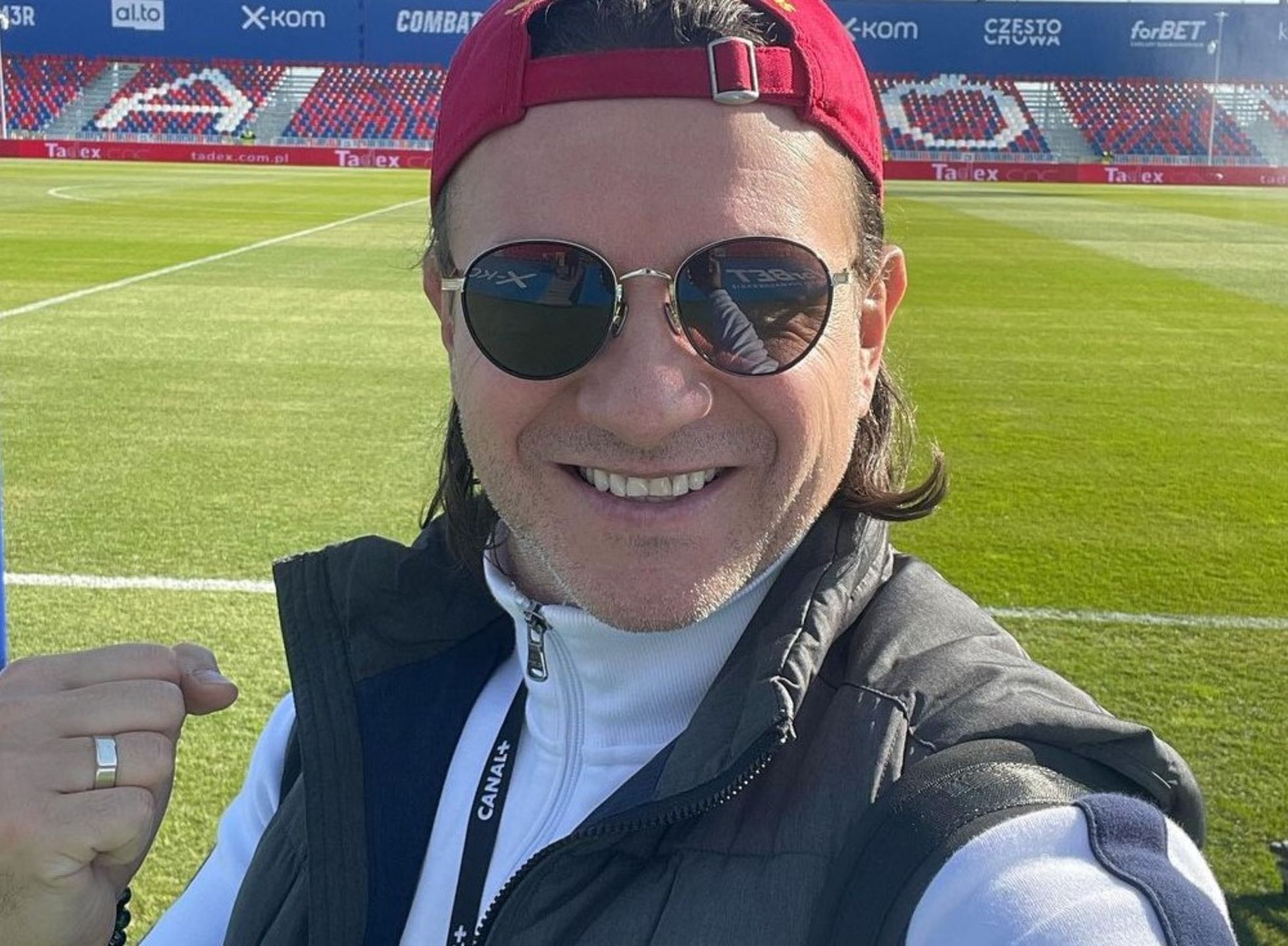 Radosław Majdan często chodzi w dresach 