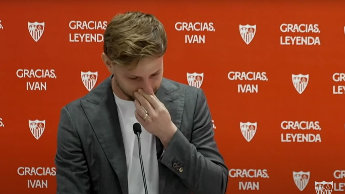 Zdjęcie okładkowe artykułu: YouTube / Sevilla FC / Na zdjęciu: Ivan Rakitić rozwiązał kontrakt z Sevillą i przenosi się do Arabii Saudyjskiej
