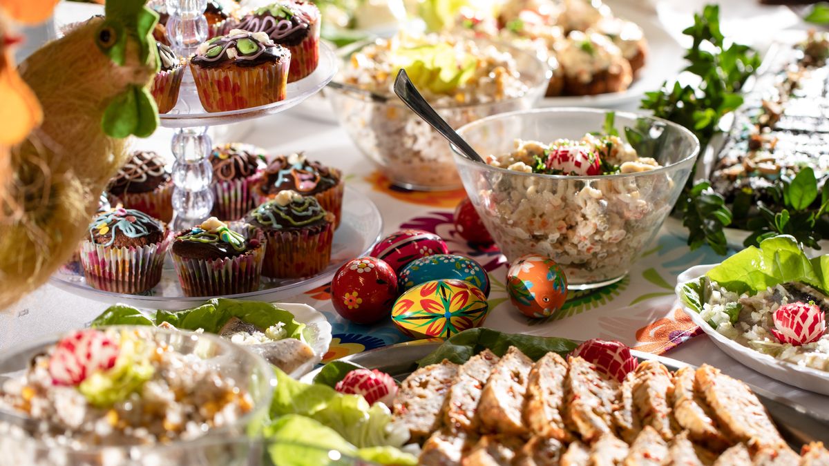 Wielkanocne śniadanie i przepisy na świąteczne dania