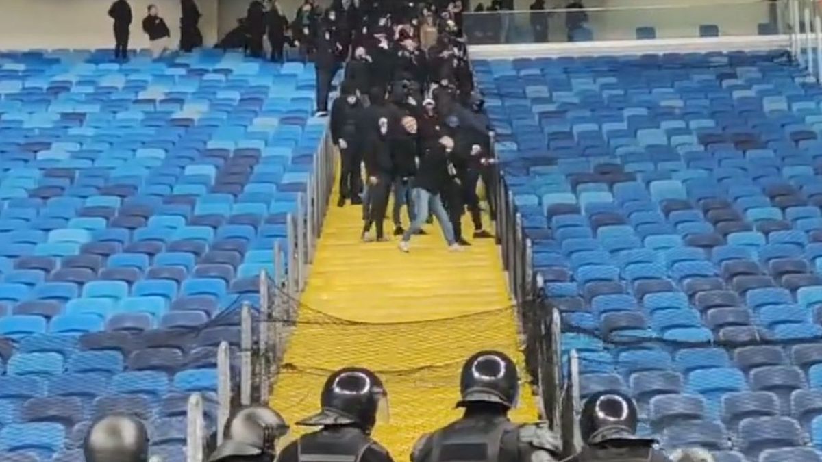 Zdjęcie okładkowe artykułu: Twitter /  / Sceny ze Stadionu Sląskiego