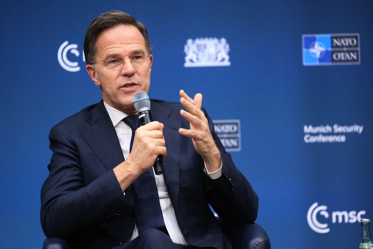 Szef NATO w Polsce. Spotka się z Karolem Nawrockim