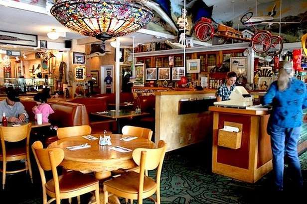 Wyjątkowa restauracja - to tu powstały znane firmy z Doliny Krzemowej 3