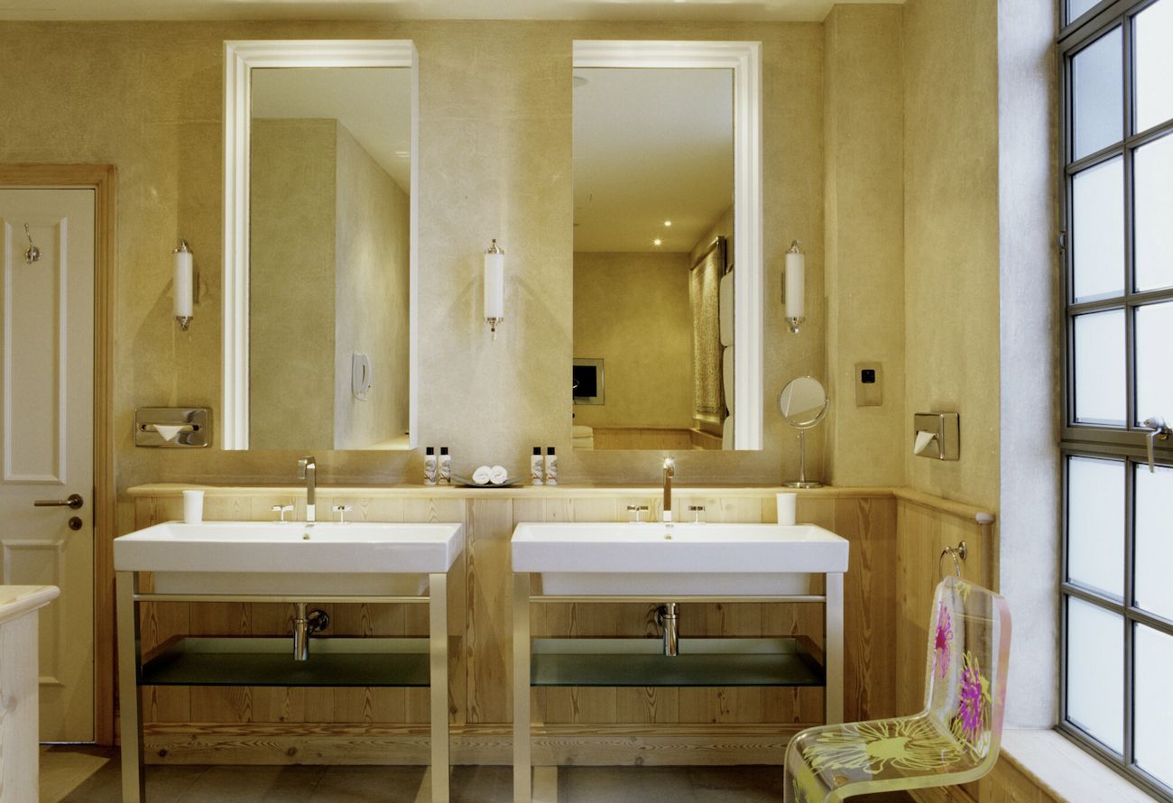 Unikają hotelowych kosmetyków. Lepiej mieć przy sobie własne