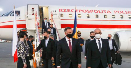 Andrzej Duda z wizytą w Rumunii. Weźmie udział w szczycie Bukareszteńskiej Dziewiątki