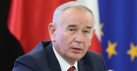 Podsłuchiwany telefon szefa armii. Gen. Mieczysław Gocuł ujawnia