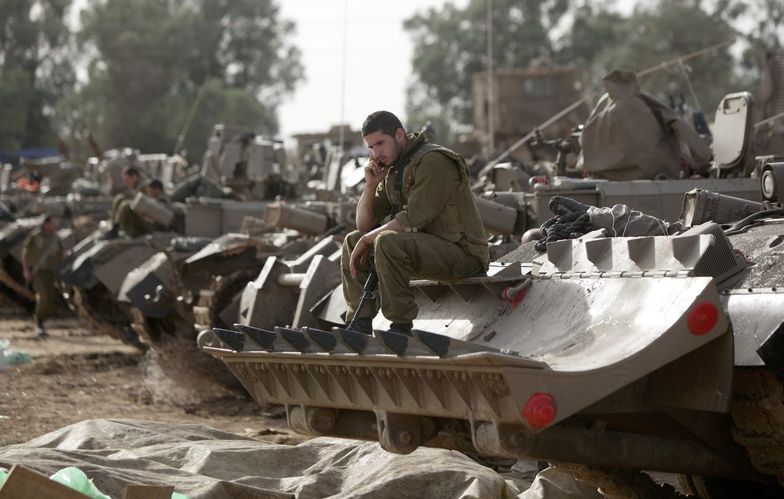Rakiety spadają na żydowskie miasta. Izrael mobilizuje wielką armię