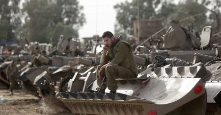 Rakiety spadają na żydowskie miasta. Izrael mobilizuje wielką armię