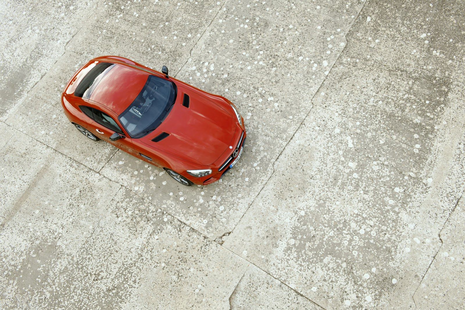 Mercedes-AMG GT na ponad 180 zdjęciach! 100