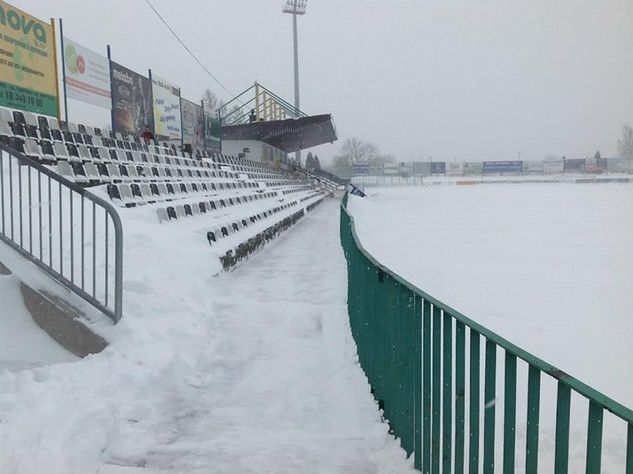  Tak wyglądał stadion Sandecji w piątek, fot. Miłosz Jańczyk, sandecja.com.pl