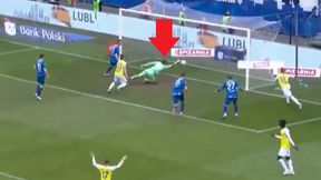 Niebywały pech bramkarza w PKO Ekstraklasie. Zobacz gola samobójczego [WIDEO]