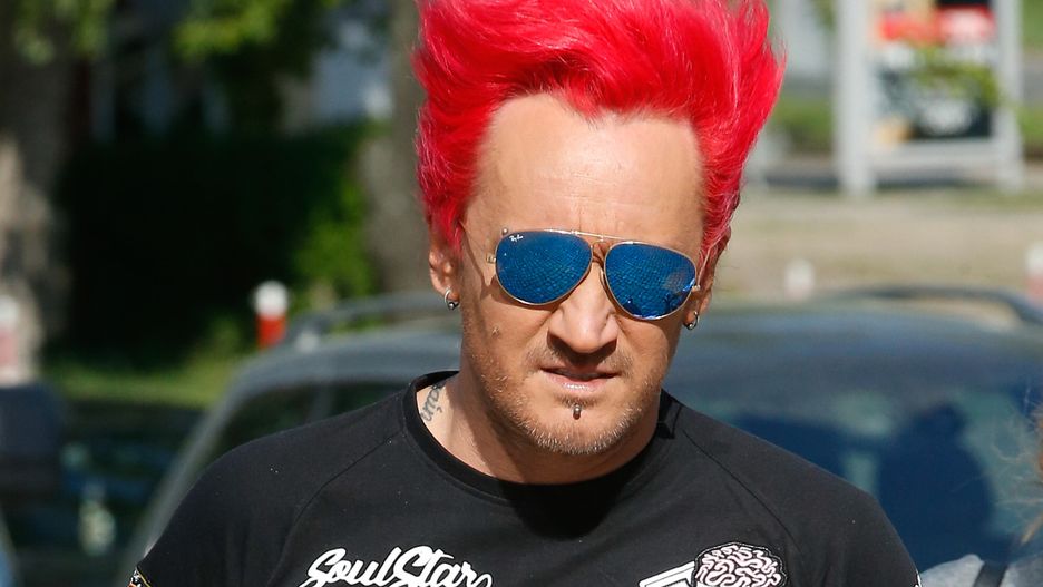 Michał Wiśniewski dzieciństwo spędził w rodzinach zastępczych