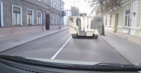Tajemniczy wóz Rosjan. Pojawił się w pobliżu polskiej granicy