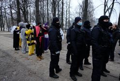 Protest na miesięcznicy smoleńskiej. Policjanci gonili minionka