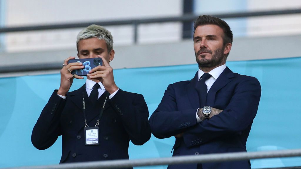 David Beckham (z prawej) z synem