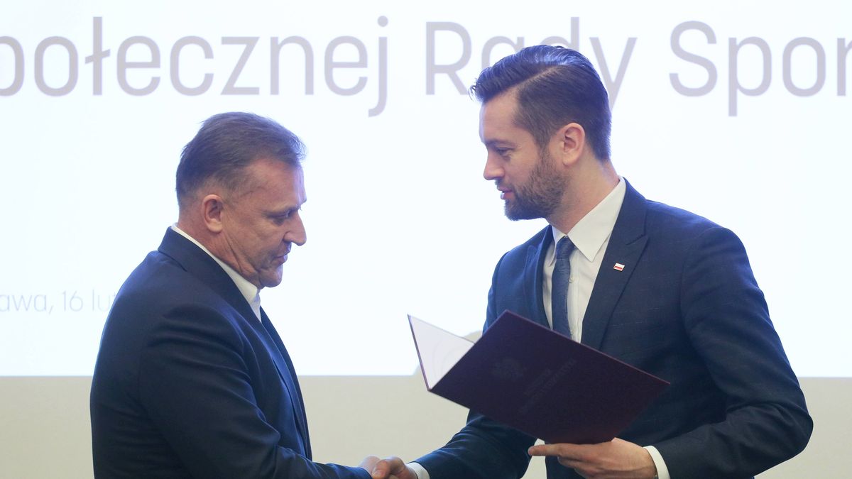 Zdjęcie okładkowe artykułu: PAP / Paweł Supernak / Na zdjeciu: Kamil Bortniczuk i Cezary Kulesza