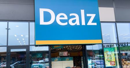 Dealz odpalił promocje. Kawa Tchibo za 16 zł