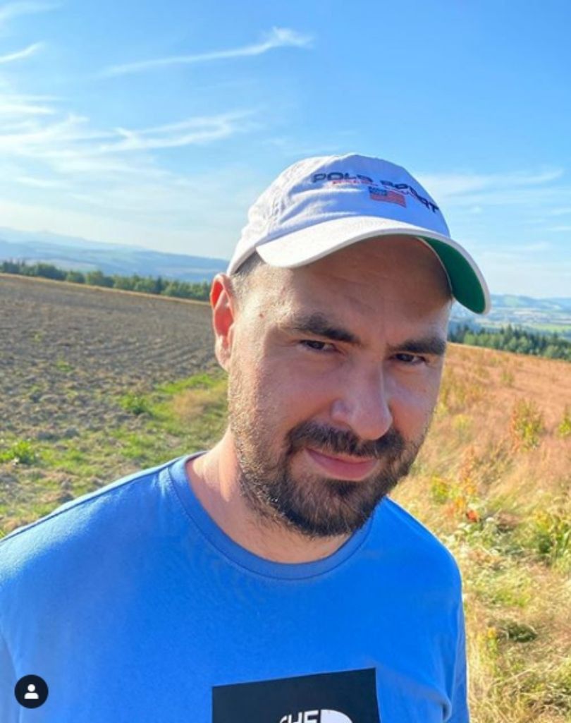 Jakub Żulczyk kpi z nowych obostrzeń