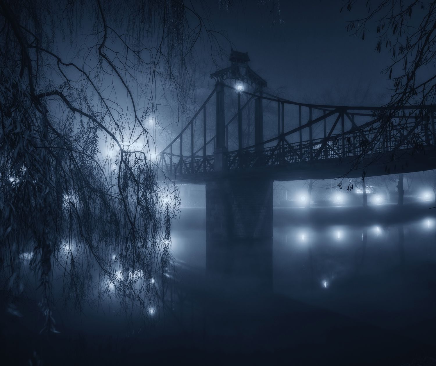 Sfotografowałem mgłę, która spowiła Opole. Miasto wygląda jak z filmu noir 6