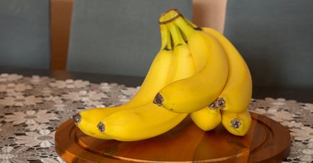 Wiele osób je banany codziennie. Nie mają pojęcia, jak sobie szkodzą