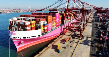 Zawieszenie ceł pomogło Chinom. Pekin zwiększył nadwyżkę handlową z USA