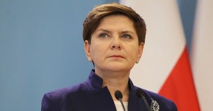 Szydło: w sprawie OC czekam na rozstrzygnięcia z UOKiK