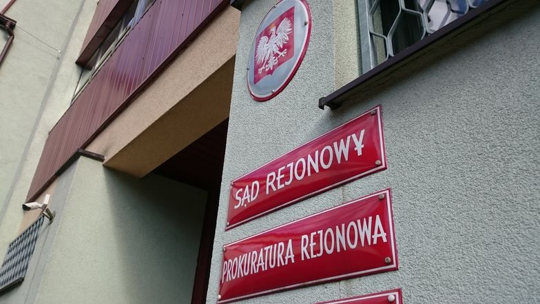 Postępowanie jest na etapie gromadzenia dowodów: zabezpieczamy dokumenty i przesłuchujemy świadków - informuje prokuratura.