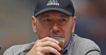 Kevin Spacey OCZYSZCZONY Z ZARZUTU molestowania 18-latka!