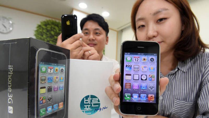 iPhone 3GS wraca do sprzedaży. Kolekcjonerzy mogą zacierać ręce 1
