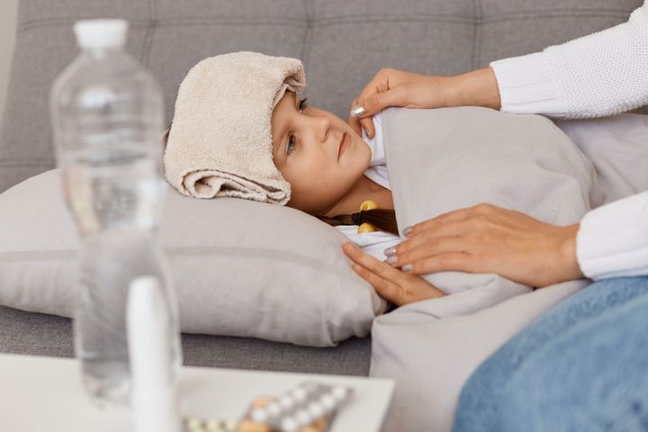 Gorączka u dzieci może prowadzić do odwodnienia