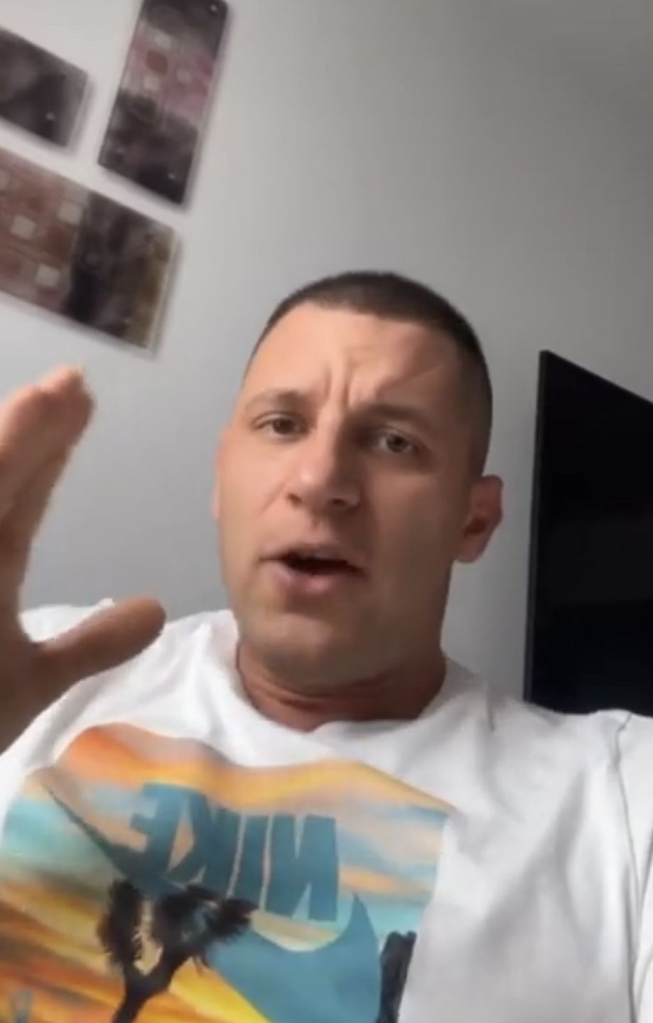 Dziki Trener PLUJE na Antka Królikowskiego. "HATFU. Mam nadzieję, że sobie WYBIJECIE NA TYM ZĘBY"
