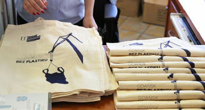 Władze Gdańska rozdadzą mieszkańcom bawełniane torby