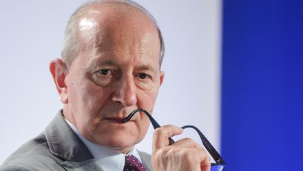 "Siadaliśmy jak do telenoweli", “Ależ okazja!” - sentymentalne wspomnienie komentatorów. Rozpoznasz ich?