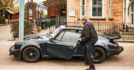 Porsche 911 Turbo z przebiegiem 1,2 mln km. Właściciel jeździ nim od 44 lat