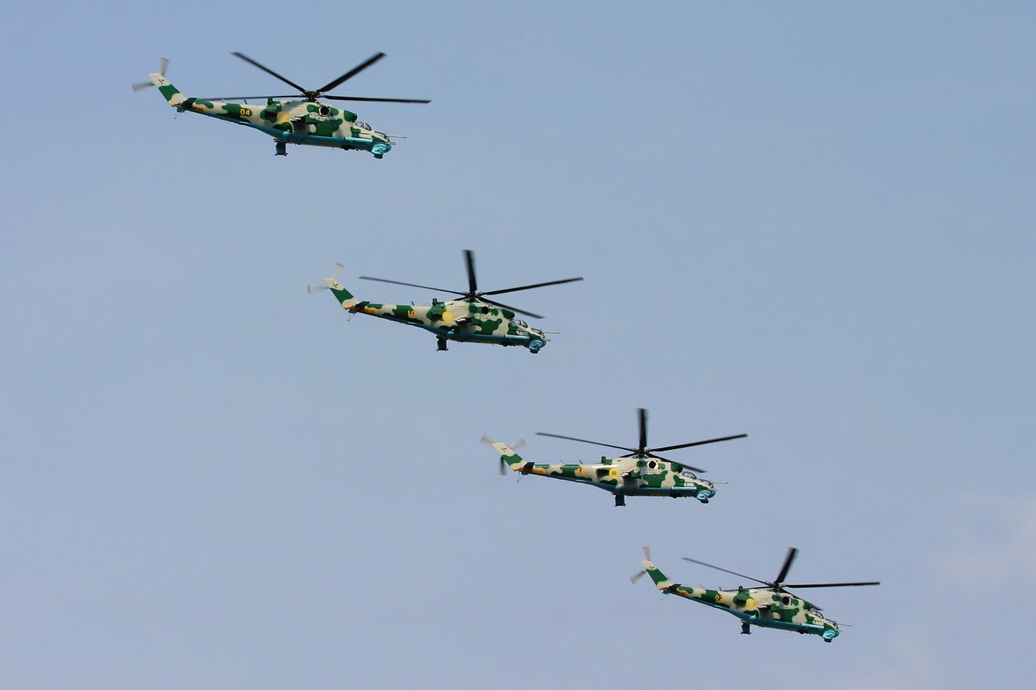 Śmigłowce Mi-24P należące do ukraińskich sił zbrojnych.
