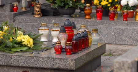 Możesz uzyskać nawet kilkanaście tysięcy złotych. To dobra inwestycja w nagrobek