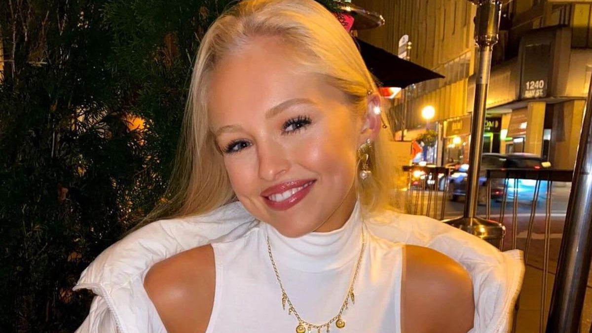 Moda na wyeksponowane majtki wraca do łask